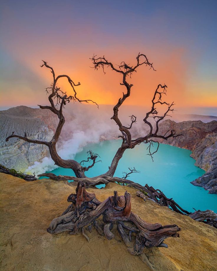 Ijen Crater1